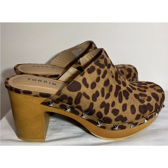 Torrid Womens Studded Platform Wood Leopard Print Mules Sz 9WW Xtra Wide Superb! - Picture 7 of 11